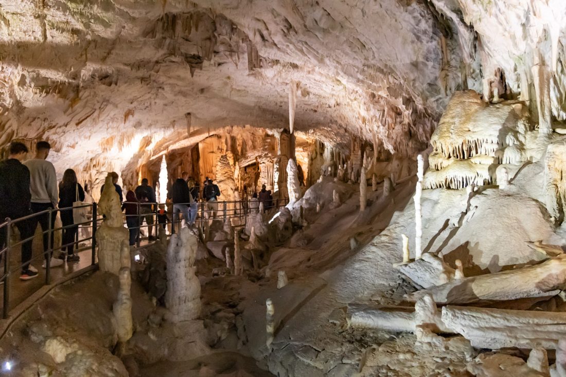 grotten van Slovenië